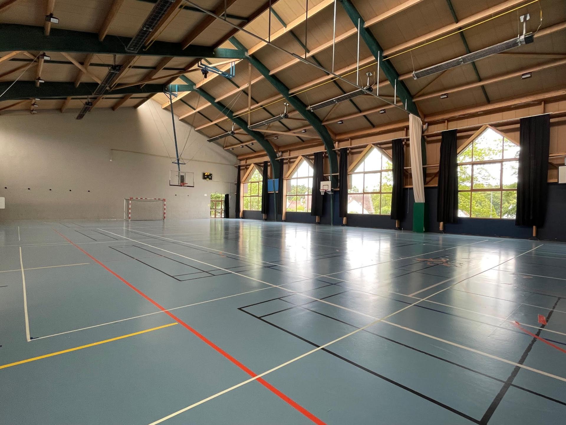 Gymnase de La chapelle en serval